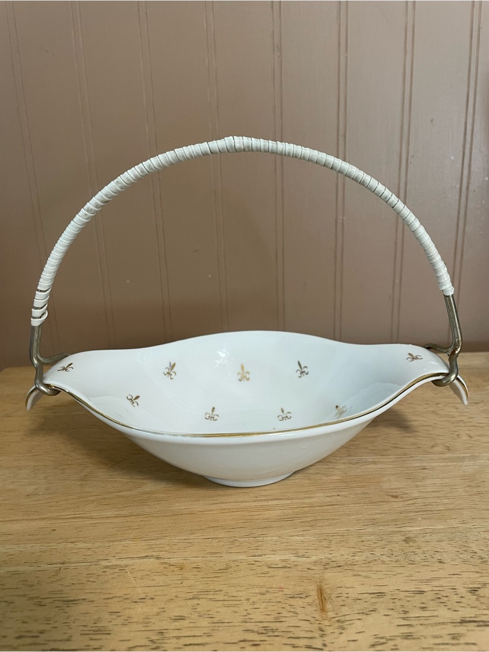 Vintage White porcelain basket gold Fleur de Lis pattern woven handle